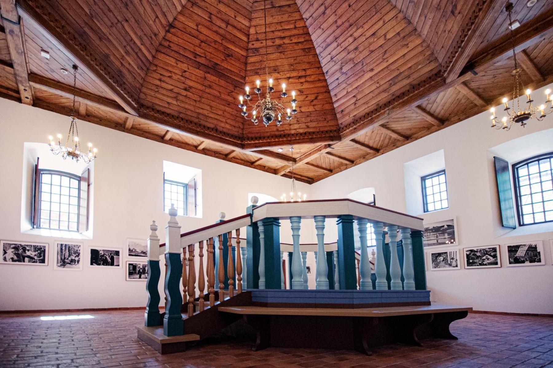 Dawna Synagoga Beitenu Казимеж Долни Екстериор снимка